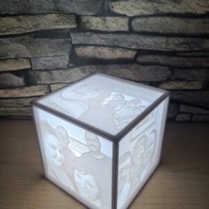3D Printed Lithophane Photo Light Box